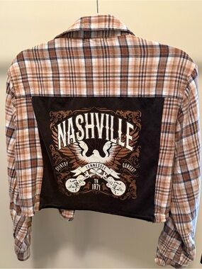 Altar’d State Nashville Plaid Flannel cropped Shirt - Brown Plaid